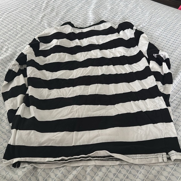 Black and White Striped Long Sleeve Shirt - Picture 2 of 3
